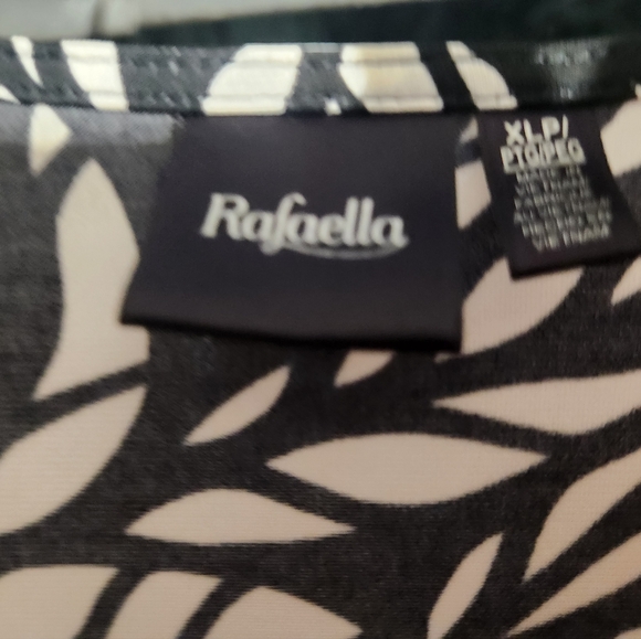 Blouse - Picture 3 of 5